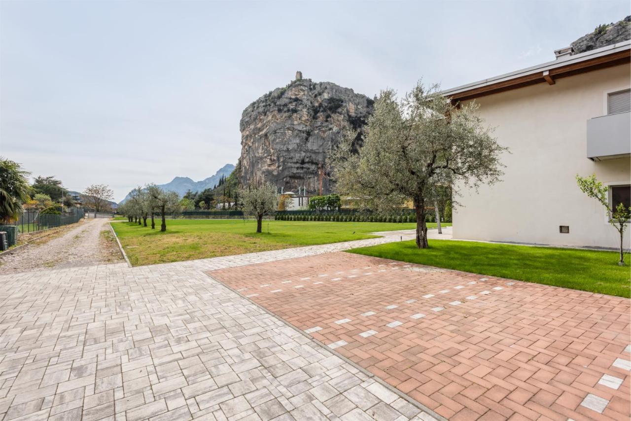 Casa Flavia, Mountains & River Arco Luaran gambar